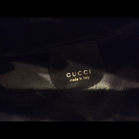 Gucci Suede Shoulder Bag - Picture 7 of 11